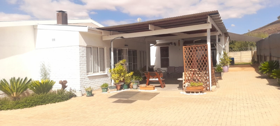 3 Bedroom Property for Sale in Koringberg Western Cape